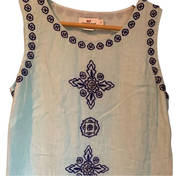 Vineyard Vines embroidered 100% linen shift dress. Size 4 - Picture 3 of 11